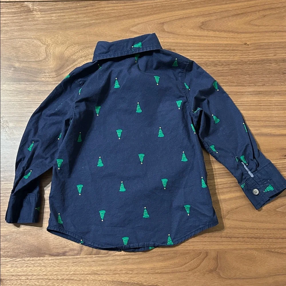 Old Navy Holiday Christmas Tree Button Down Shirt With Red Bow Size 2T